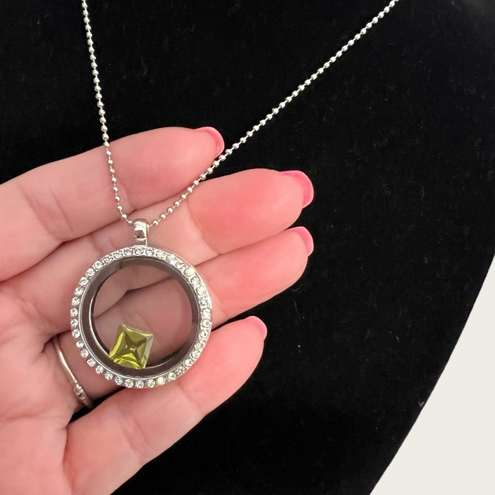 Elegant stainless steel locket Pendant & Necklace large Peridot inside